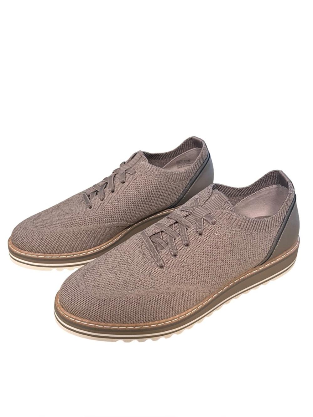 NEW Me Too Arie Sneaker Beige Metallic Sz 8.5 Knit Comfort Slip On Sneakers Shoe